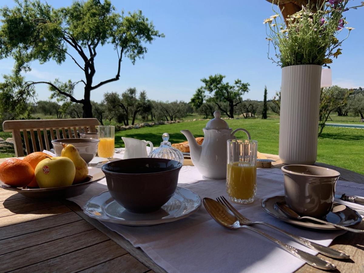La Bergerie De Cigalon Bed & Breakfast Mouries Luaran gambar